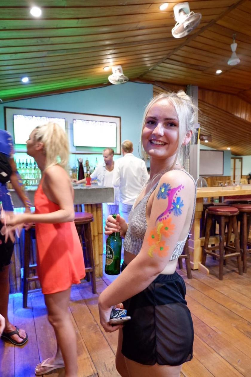 Bigboss Hostel Thongszala Kültér fotó