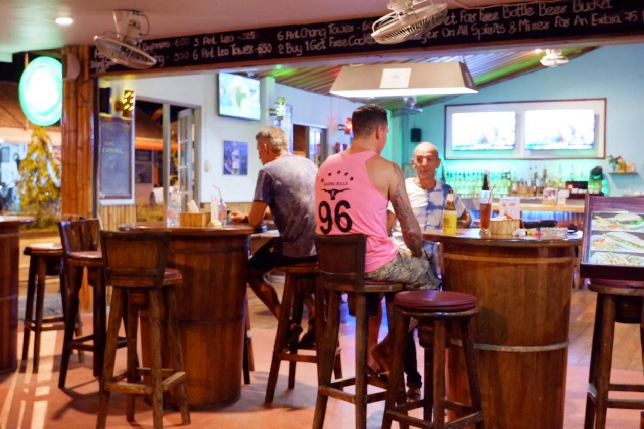 Bigboss Hostel Thongszala Kültér fotó